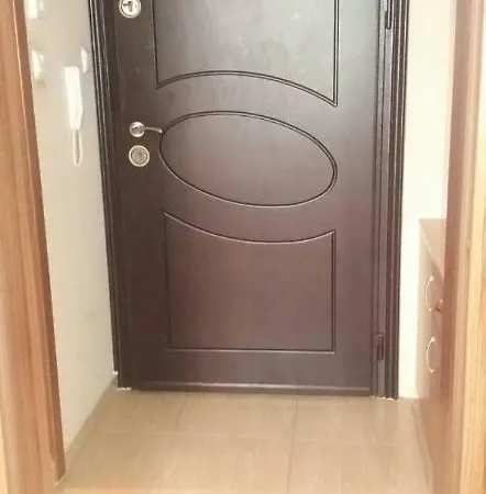 Apartment Primera Warna