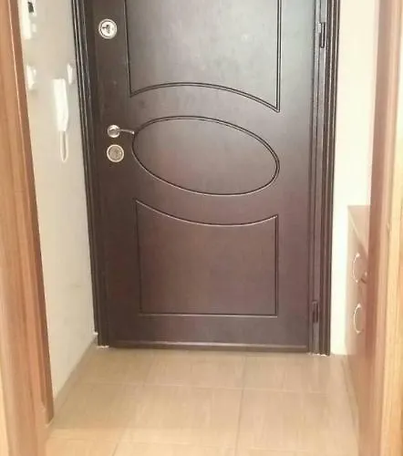 Apartment Primera Warna